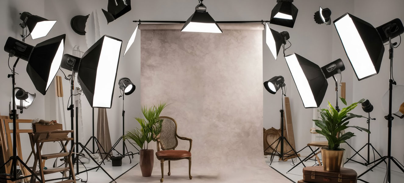 PHOTOGRAPHY-SERVICES